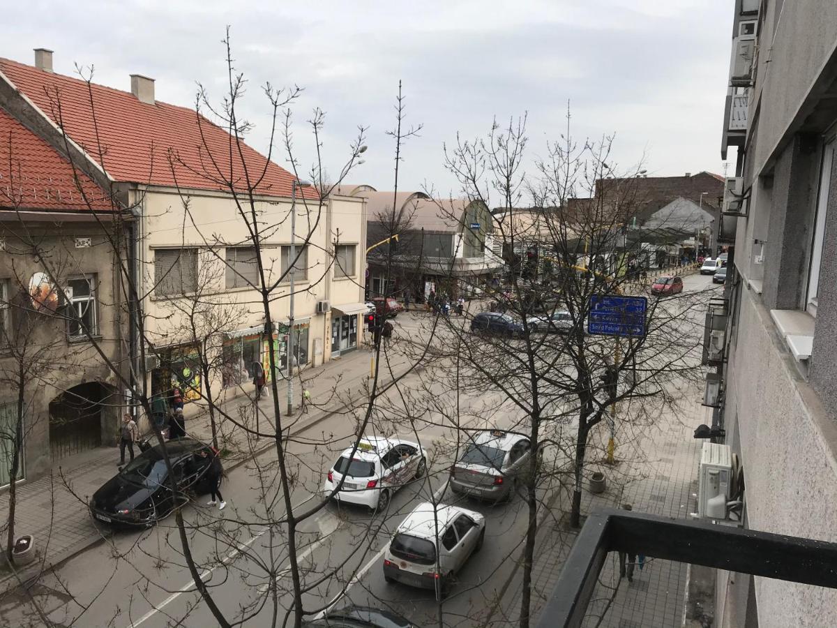Apartman Bazar Σμεντέρεβο Εξωτερικό φωτογραφία