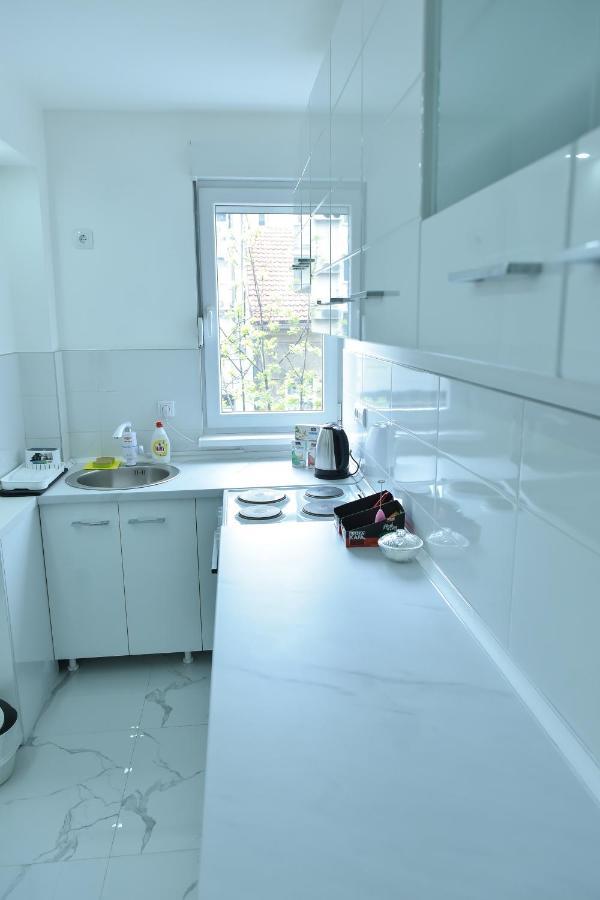 Apartman Bazar Σμεντέρεβο Εξωτερικό φωτογραφία