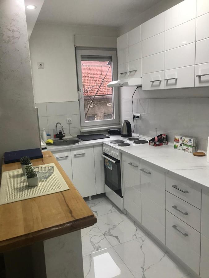 Apartman Bazar Σμεντέρεβο Εξωτερικό φωτογραφία